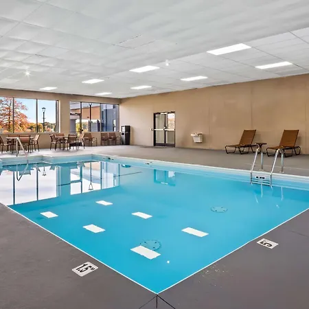 Surestay Plus Hotel By Best Western Stevensville St Joseph